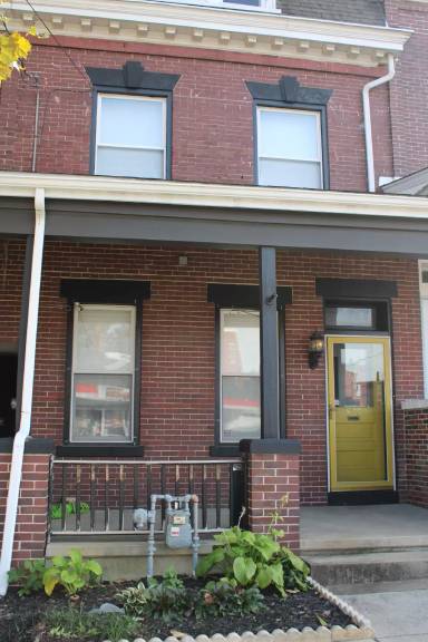 Main picture of 520 Park Ave