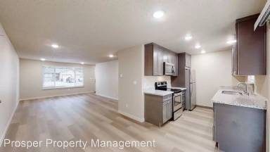 Main picture of 17008 8th Ave E