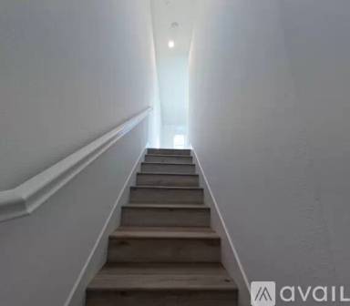 Main picture of 2718 Amora Cir