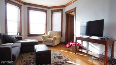 Main picture of 3501 N Bell Ave