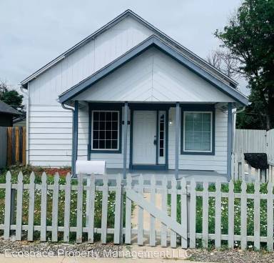 Main picture of 2053 Galena St