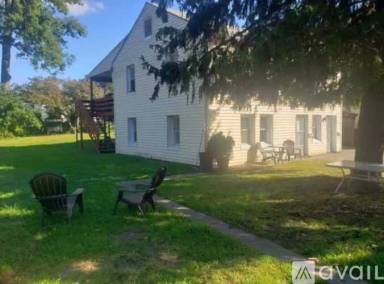 Main picture of 629 Willow St