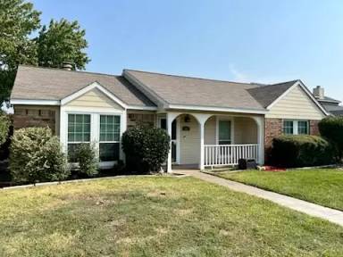 Main picture of 900 Elmhill Ct