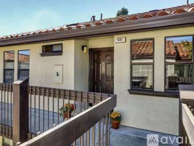 Main picture of 631 N Villa Way