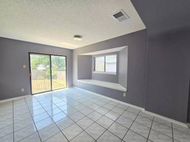 Main picture of 1012 Sycamore