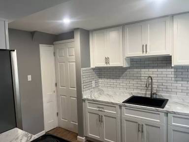 Main picture of 136 Kenview Ave