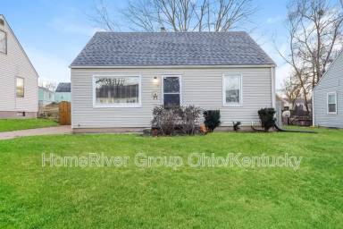 Main picture of 10 Irene Ave