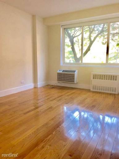 Main picture of 120 W 97th St Apartments