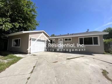 Main picture of 7555 Sweetfern Way