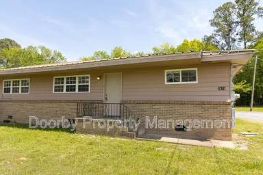 Main picture of 2418 Hickory Valley Rd