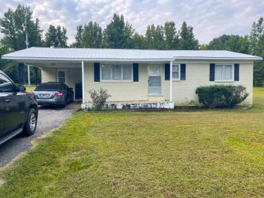 Main picture of 652 Mount Pelia Rd