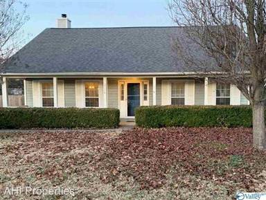 Main picture of 2536 Pioneer Rd SW