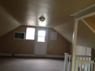 Main picture of 611 14th - 3
