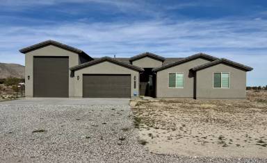 Main picture of 20284 W Hazelwood St