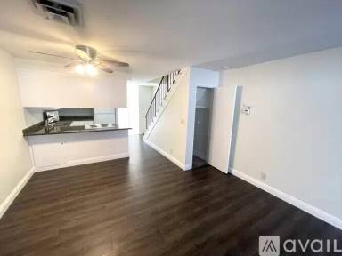 Main picture of 946 Tamarack Ln