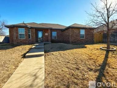 Main picture of 1403 SW 61st Ave