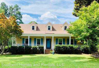 Main picture of 4404 Forrest Dr