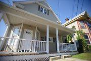 Main picture of 390 Forest Ave