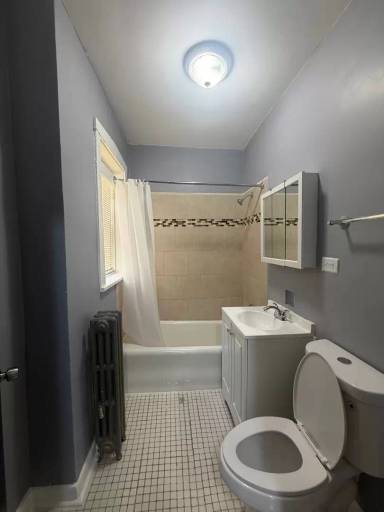 Main picture of 1051-55 W 70th St