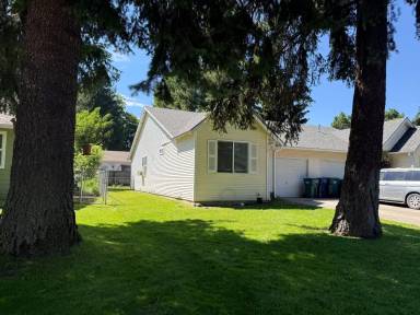 Main picture of 1107 N 12th St