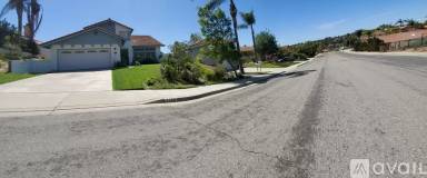 Main picture of 2739 Tiburon Ave