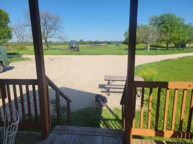 Main picture of 300 Brushy Creek Ranch Rd