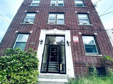 Main picture of 34 Clifton Pl