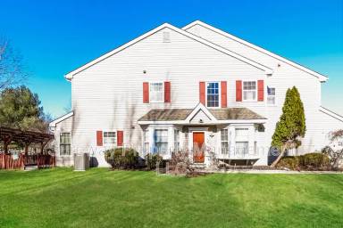 Main picture of 1 Elkington Dr