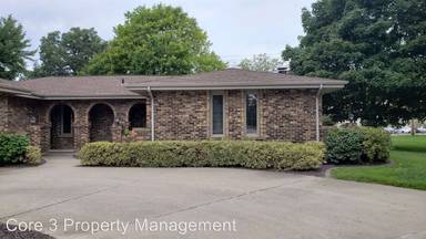 Main picture of 2901 Interlacken Dr