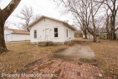 Main picture of 314 S Montgomery St