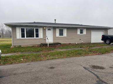 Main picture of 703 E 5th St
