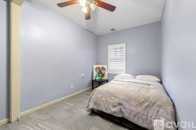 Main picture of 650 Ira St SW
