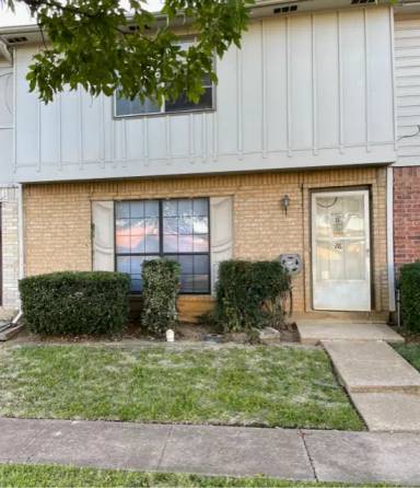 Main picture of 28 W Creek Ln