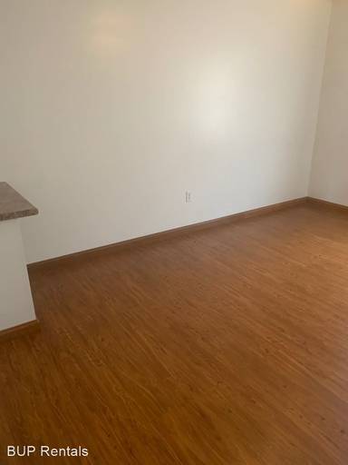 Main picture of 79 Ash St