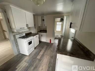 Main picture of 5564 N 40th St