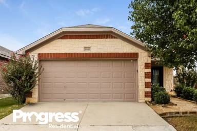Main picture of 10921 Emerald Park Ln