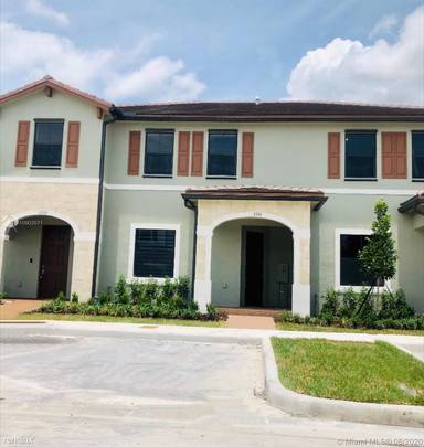 Main picture of 3351 W 106th Ter