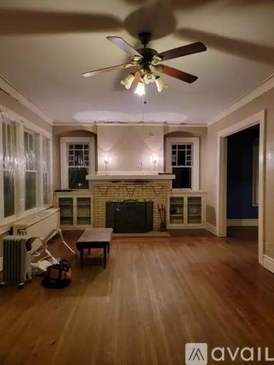 Main picture of 909 Prospect Ave