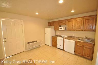 Main picture of 1505 Hickory St