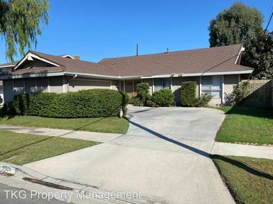 Main picture of 5341 Cambridge Ave