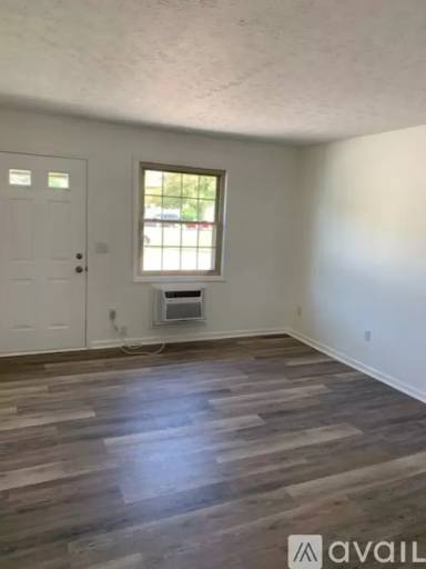 Main picture of 1201 Todd Ln