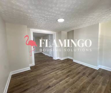 Main picture of 226 Perrine St