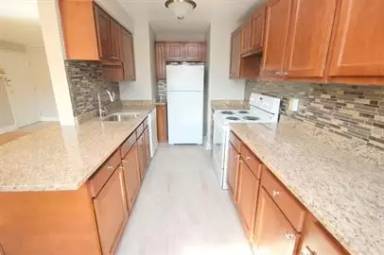 Main picture of Royal Windsor Apartments