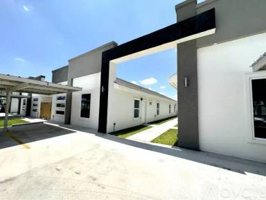 Main picture of 1609 Angelina Dr