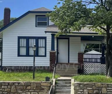 Main picture of 615 SW Jewell Ave