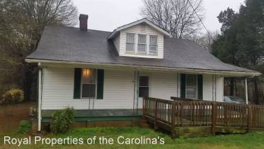 Main picture of 135 Old Mountain Rd