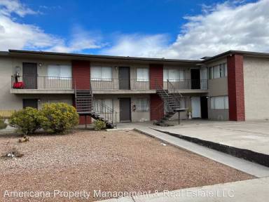 Main picture of 1075 E Desert Inn Rd