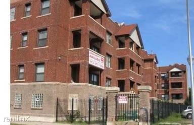 Main picture of 5219 South Calumet Avenue - 5225-2B