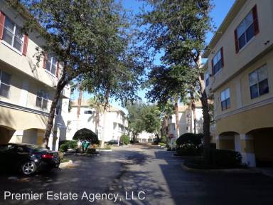 Main picture of 3010 Legacy Villas Dr
