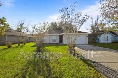 Main picture of 7728 Pikes Peak Dr